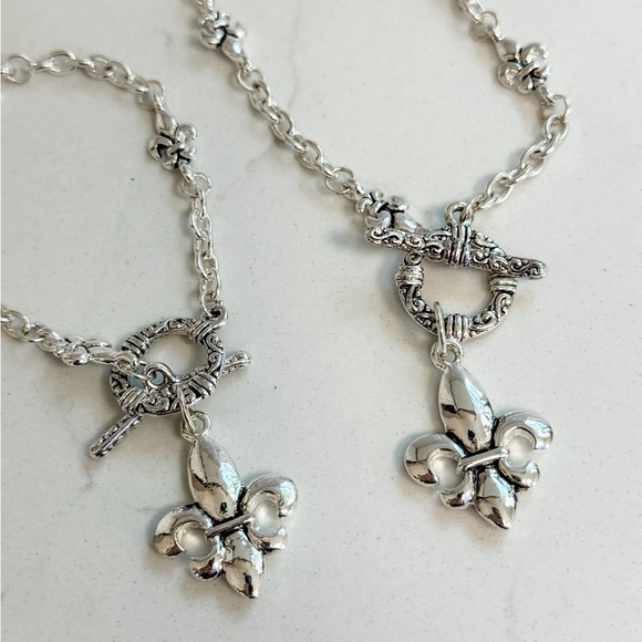 Jewelry - New Stainless Steel Fleur de Lis Bracelet